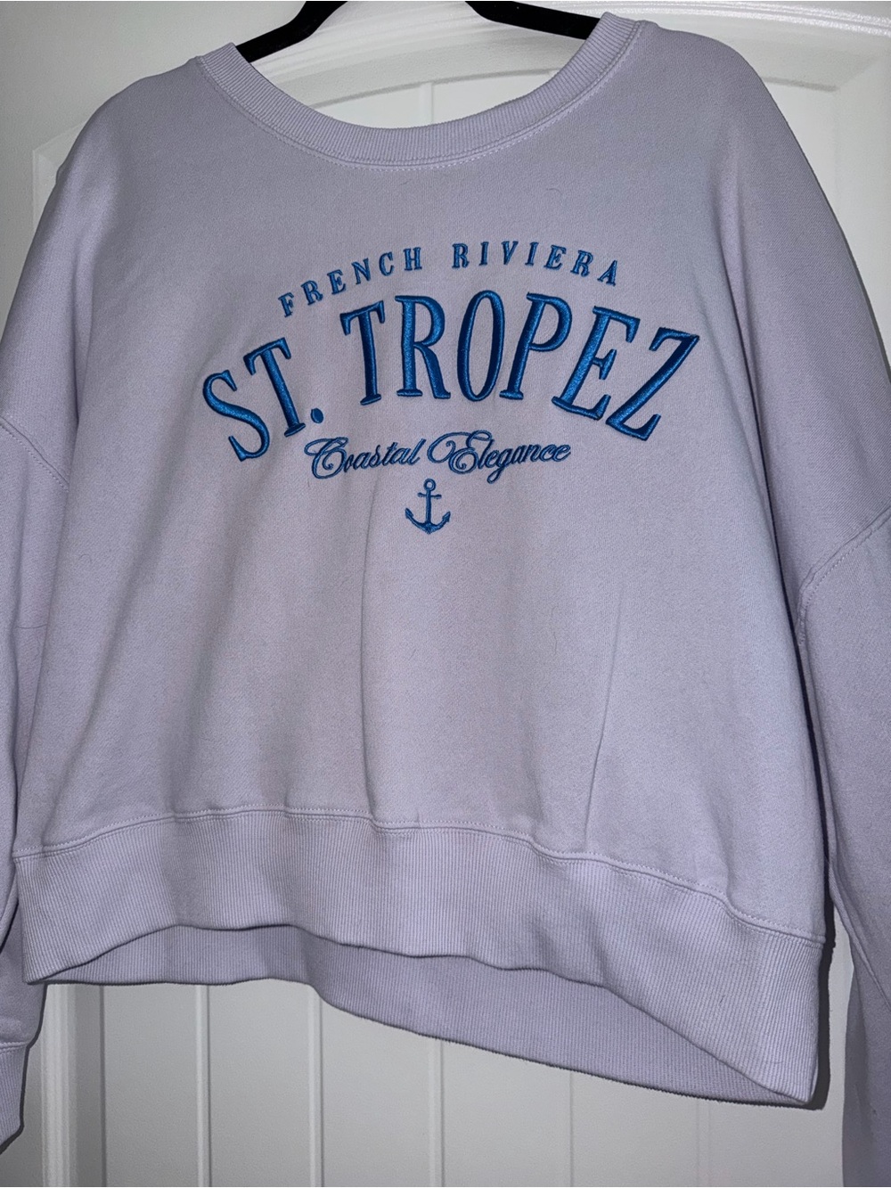 St. Tropez Lavender Crewneck Sweatshirt - Coastal Graphic